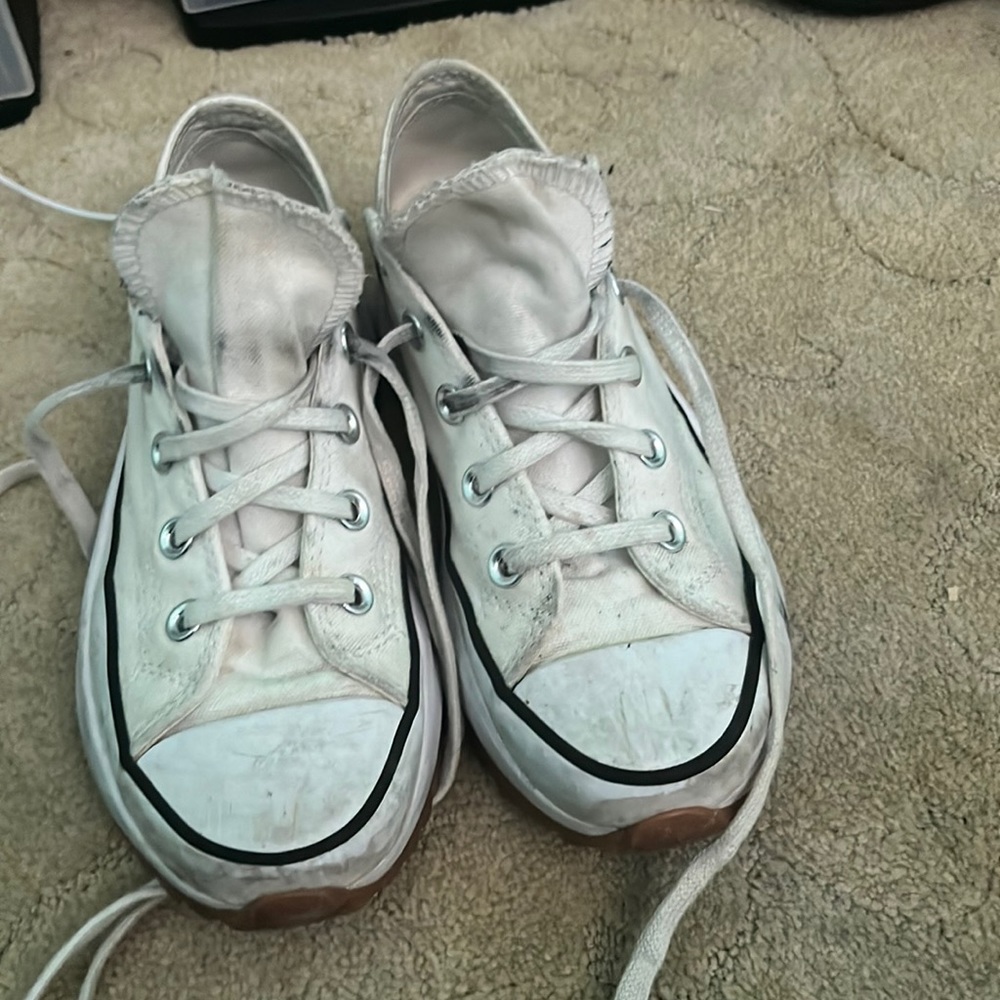 Converse size 6
